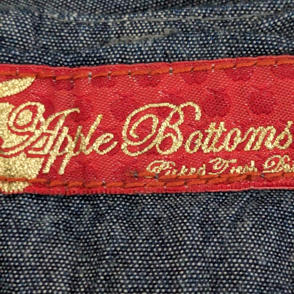 Apple Bottoms Women's Capris - Picture 7 of 11
